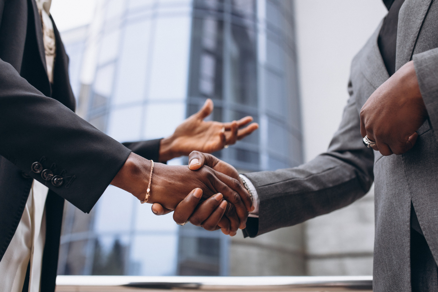 https://ogtan.org.ng/wp-content/uploads/2023/08/african-business-male-people-shaking-hands-1.jpg